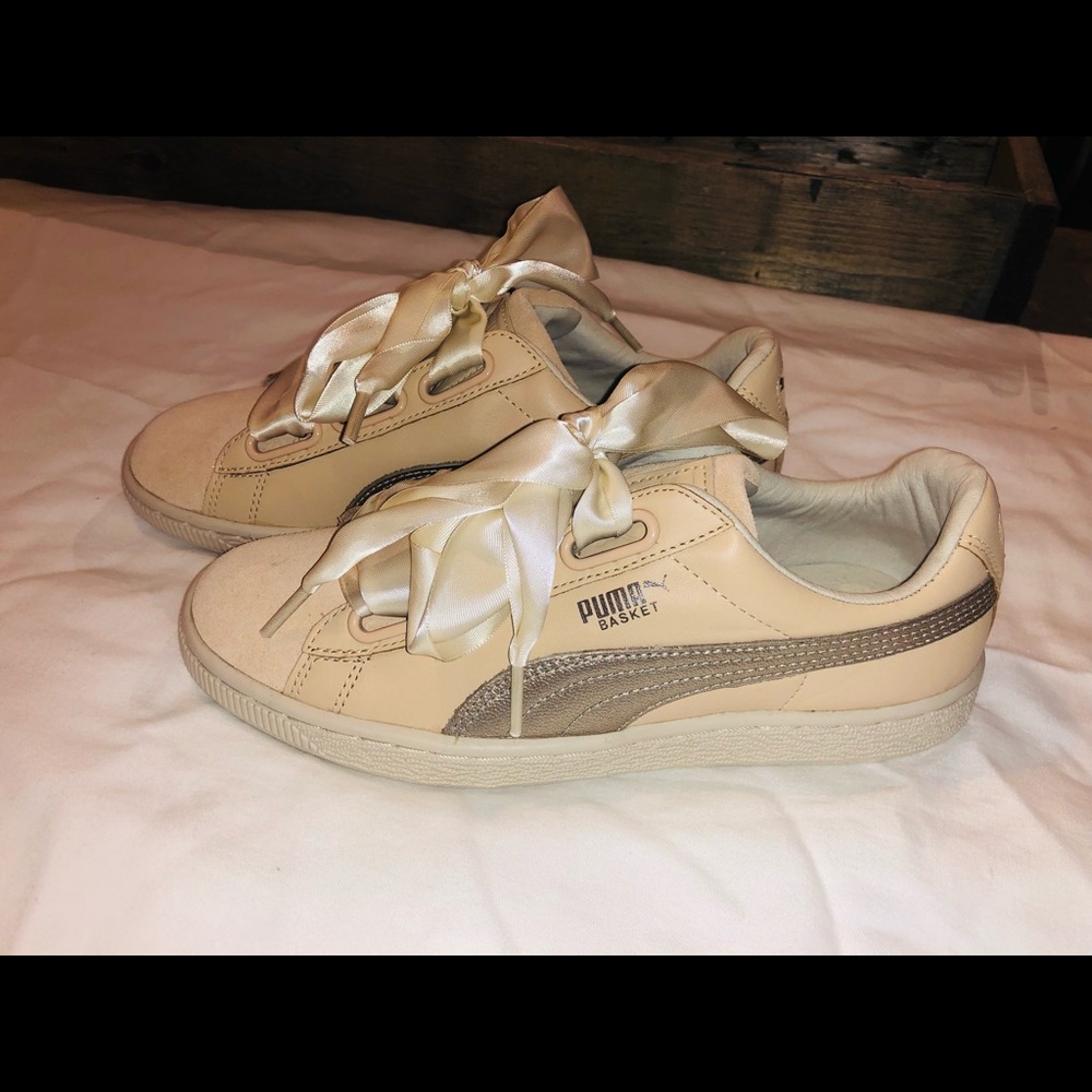 ~Women’s Puma Basket Shoe